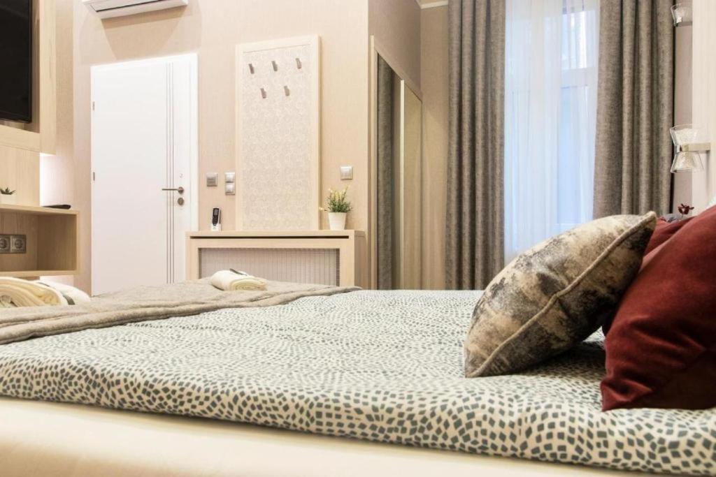 Budapest Revay Apartments Екстериор снимка