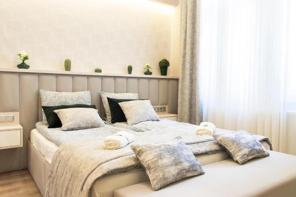 Budapest Revay Apartments Екстериор снимка
